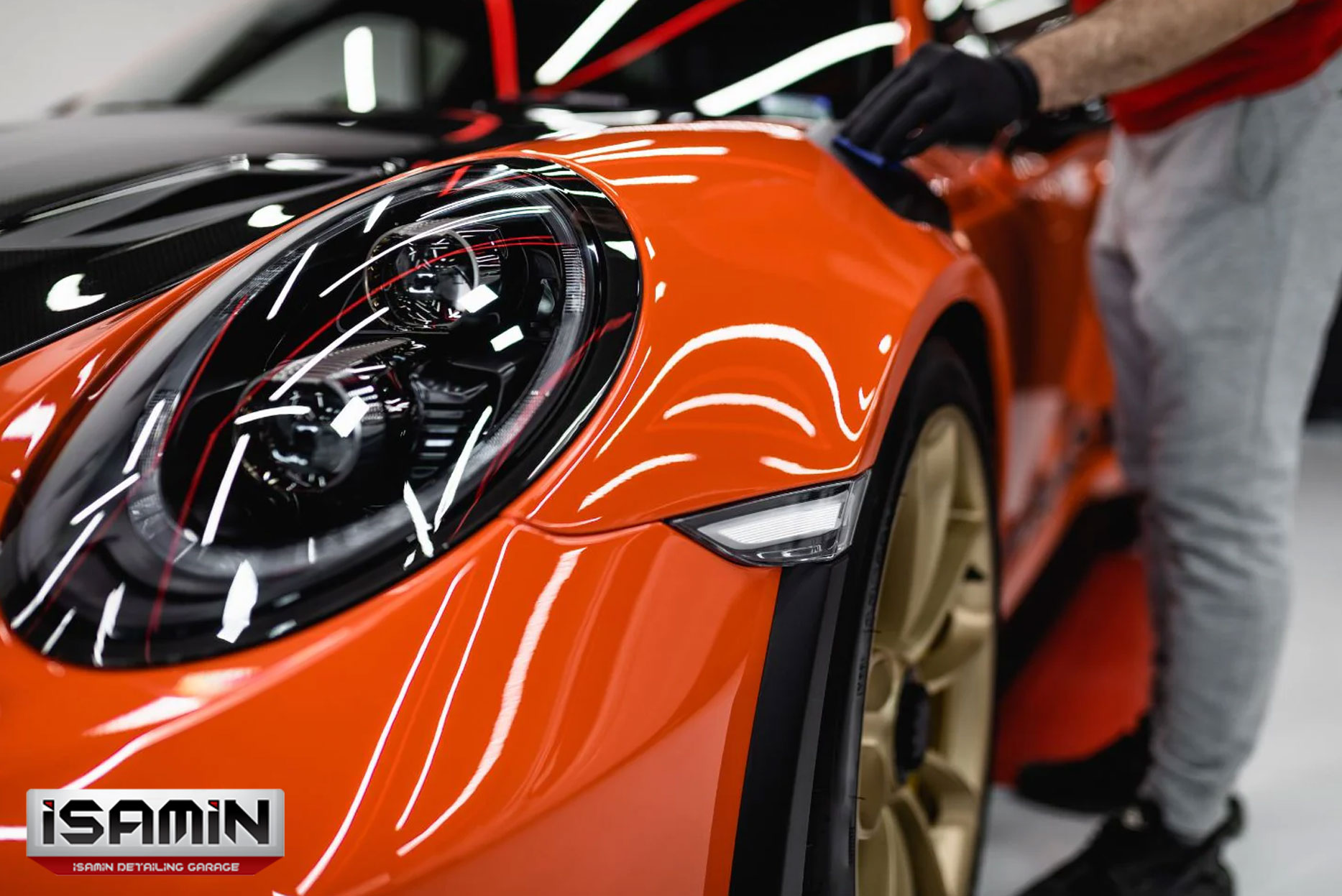 دیتیلینگ اتومبیل